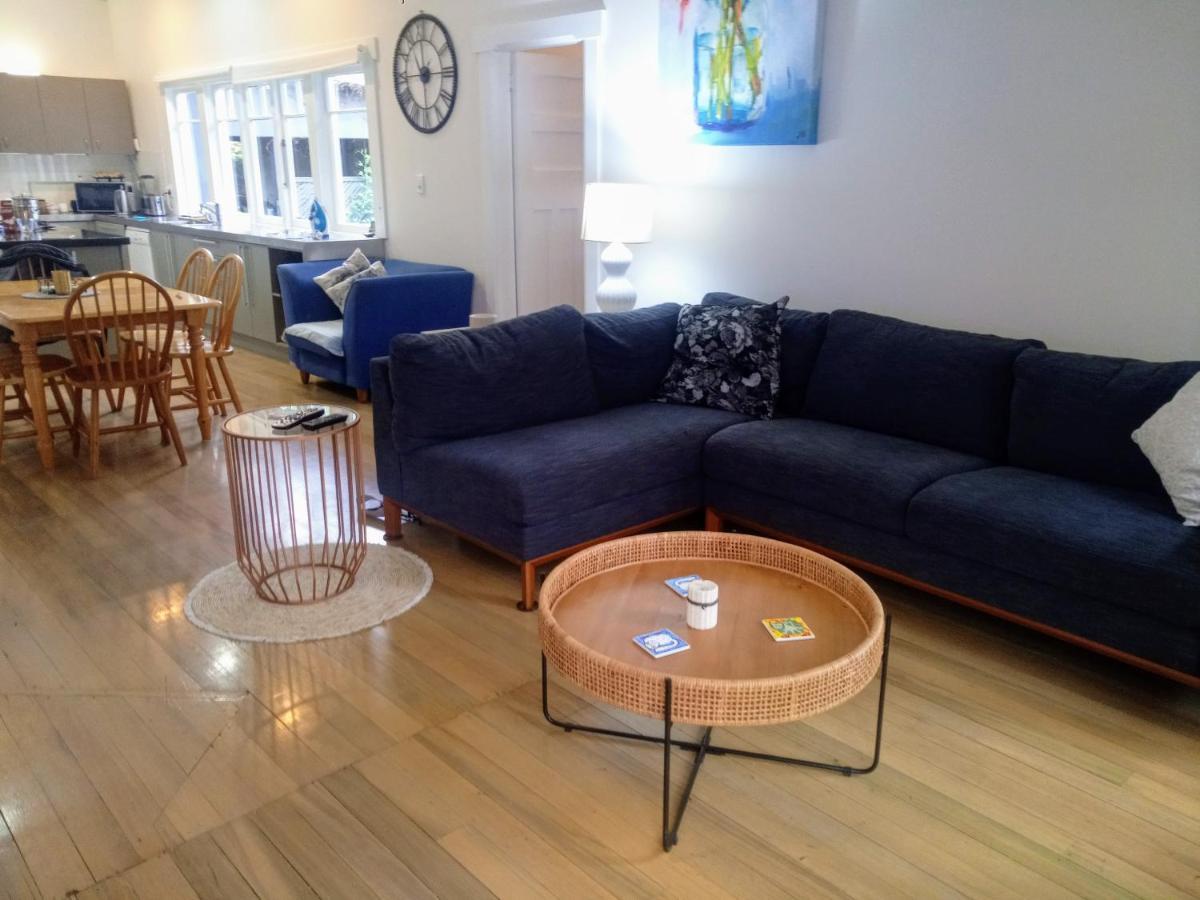 Irongate Retreat Bed & Breakfast เฮสติงส์ ภายนอก รูปภาพ